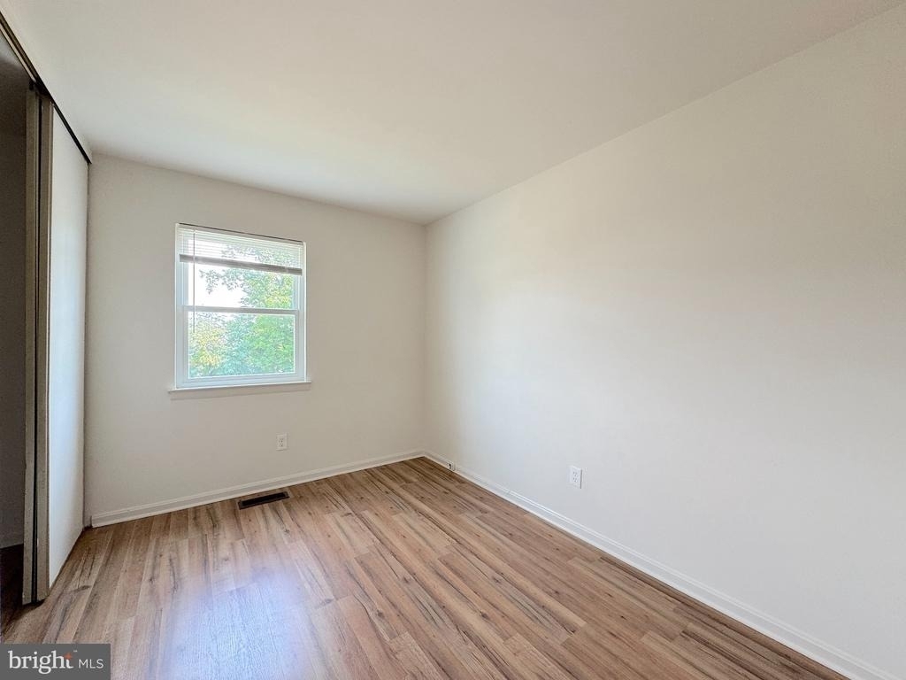 9503 Hagel Circle - Photo 14