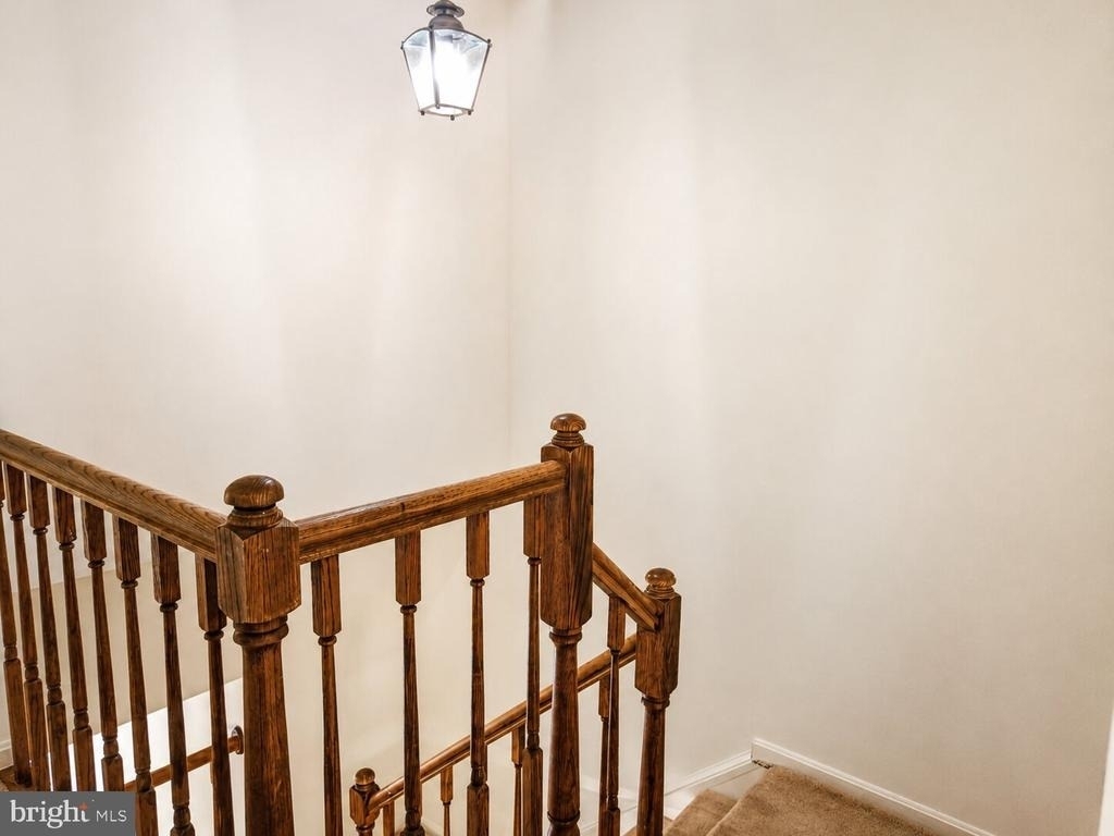 2723 Manorhaven Court - Photo 6