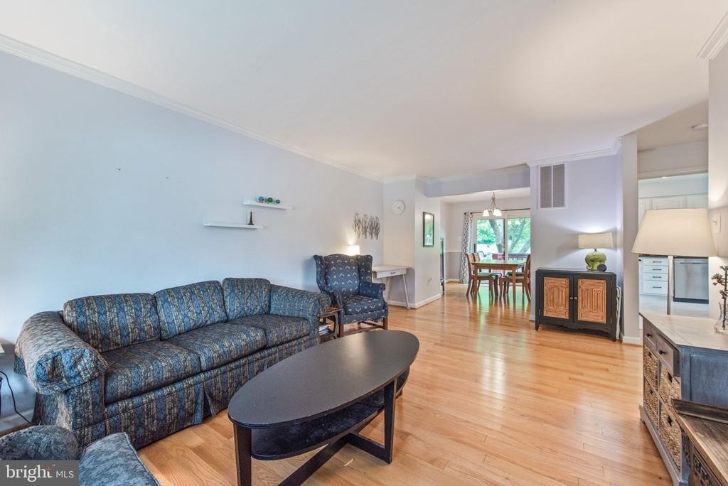 10343 Bushman Drive - Photo 9