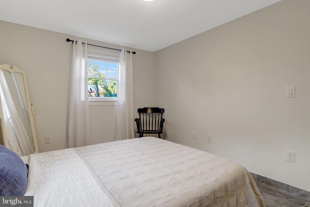 7907 Donelson Street - Photo 29