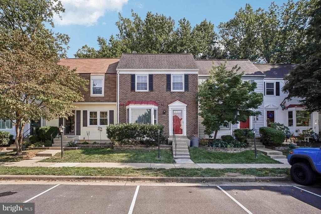 6505 Coachleigh Way - Photo 1