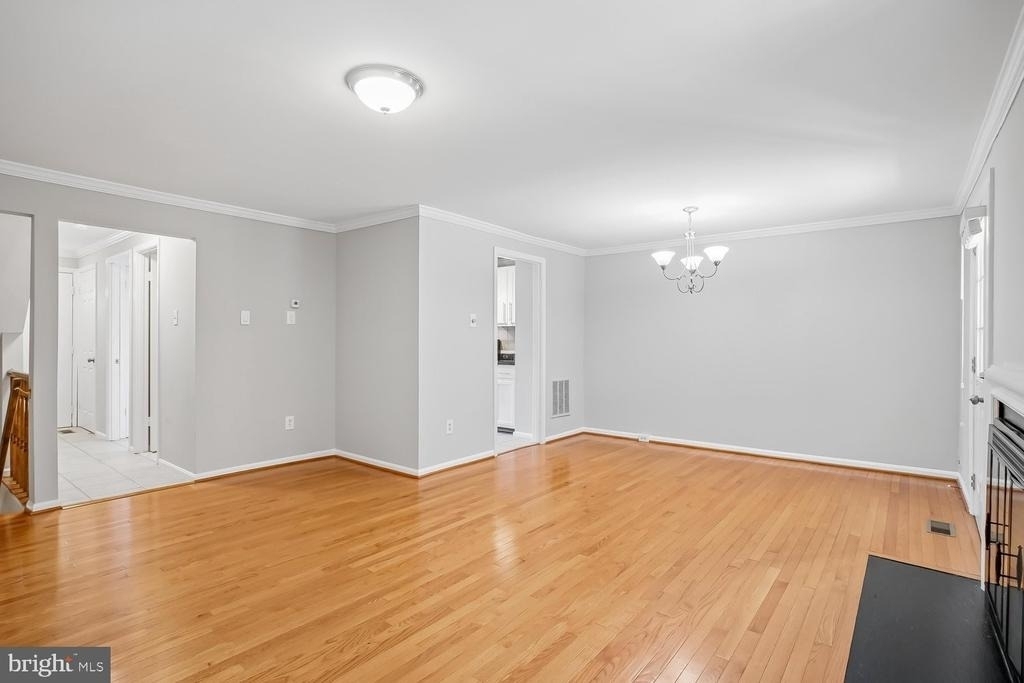 6505 Coachleigh Way - Photo 12