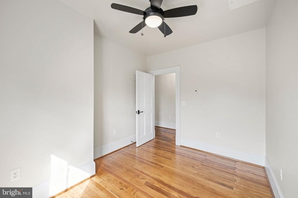 901 Caroline Street - Photo 25