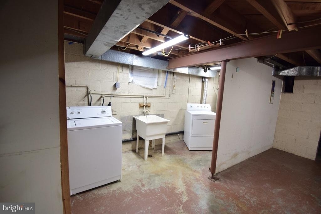 133 Maury - Photo 35