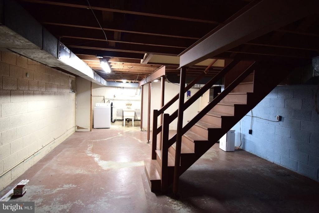 133 Maury - Photo 36