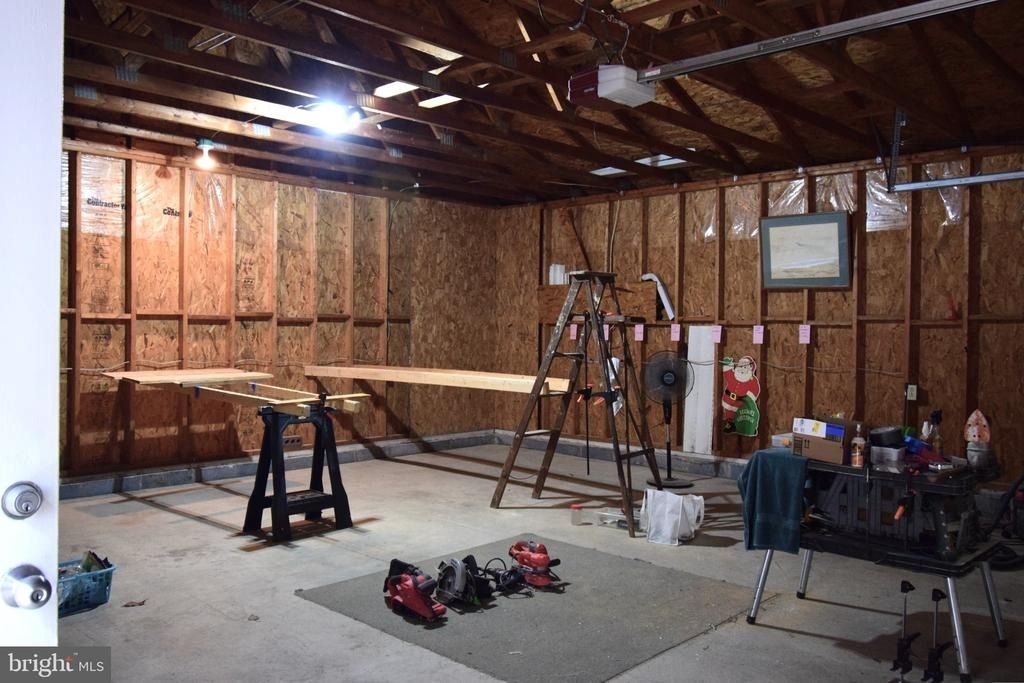 133 Maury - Photo 39