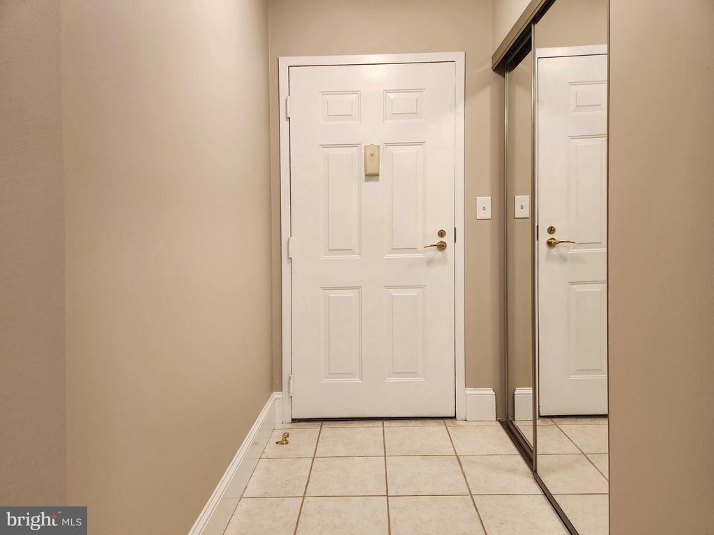 2181 Jamieson Avenue - Photo 7