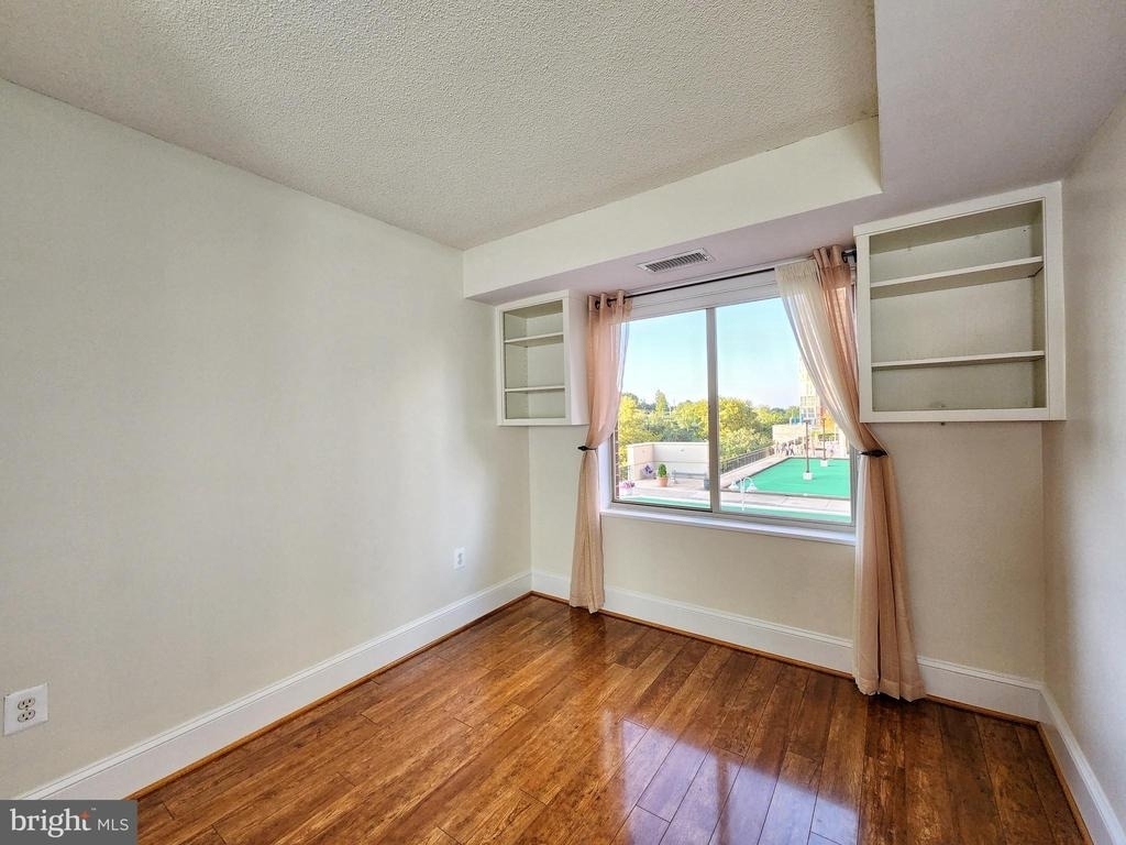2181 Jamieson Avenue - Photo 22