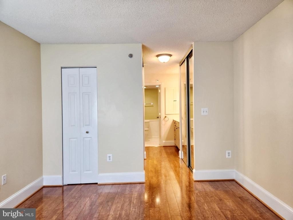 2181 Jamieson Avenue - Photo 29