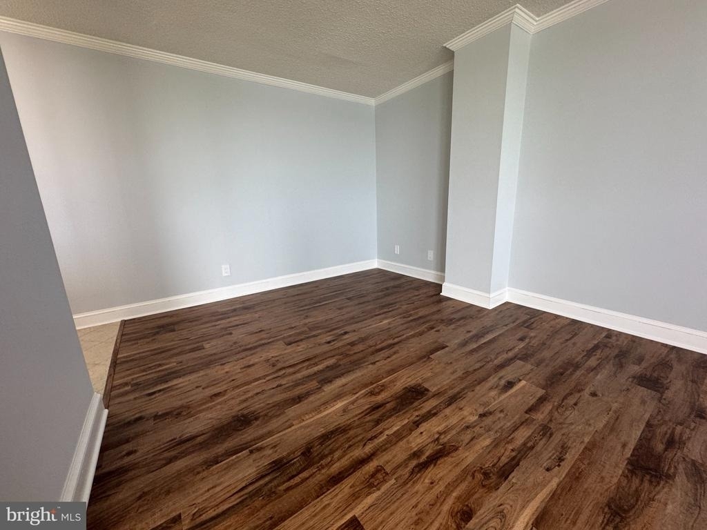 501 Slaters Lane - Photo 41