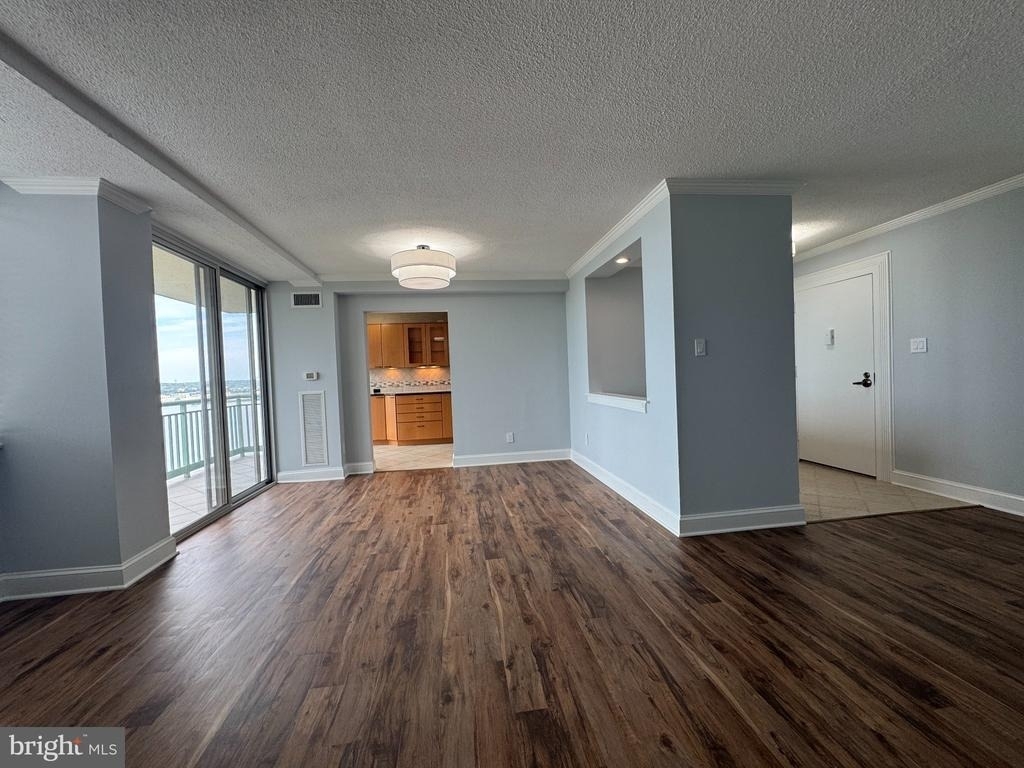 501 Slaters Lane - Photo 42