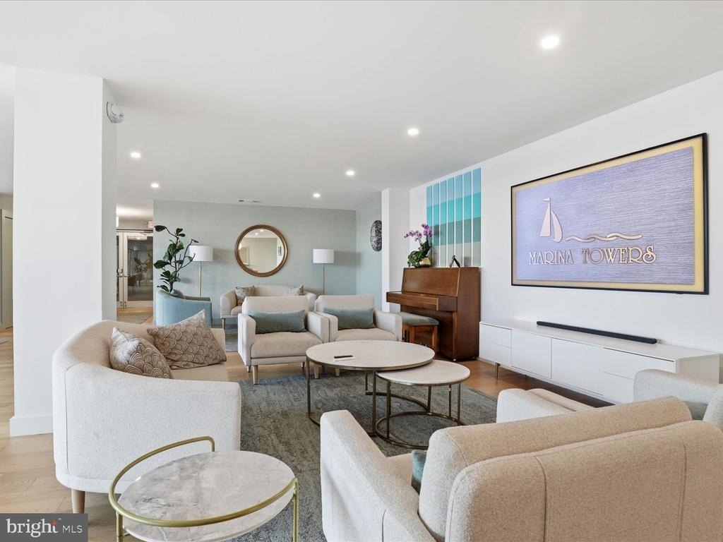 501 Slaters Lane - Photo 69