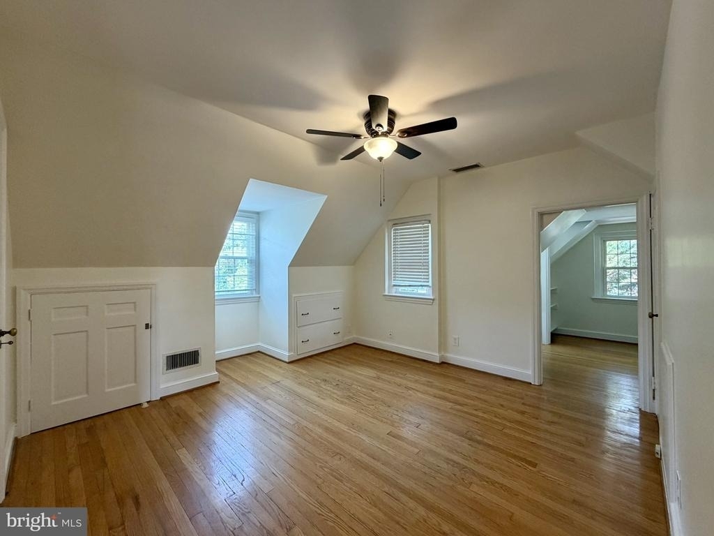 2811 Valley Drive - Photo 13