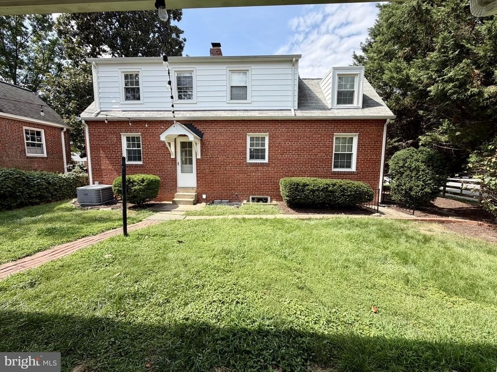 2811 Valley Drive - Photo 19
