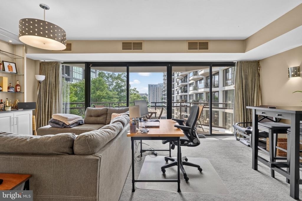 1530 Key Boulevard - Photo 16