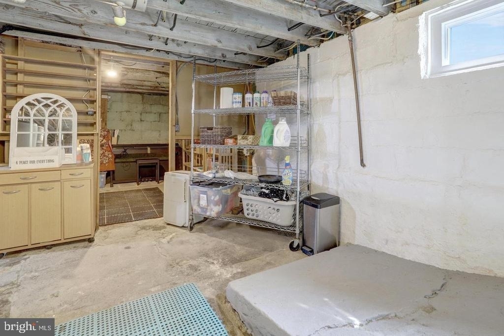 915 20th Street S - Photo 47