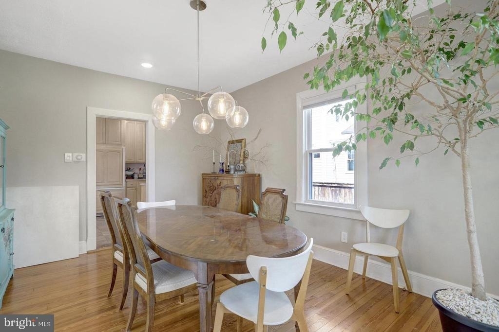 915 20th Street S - Photo 11