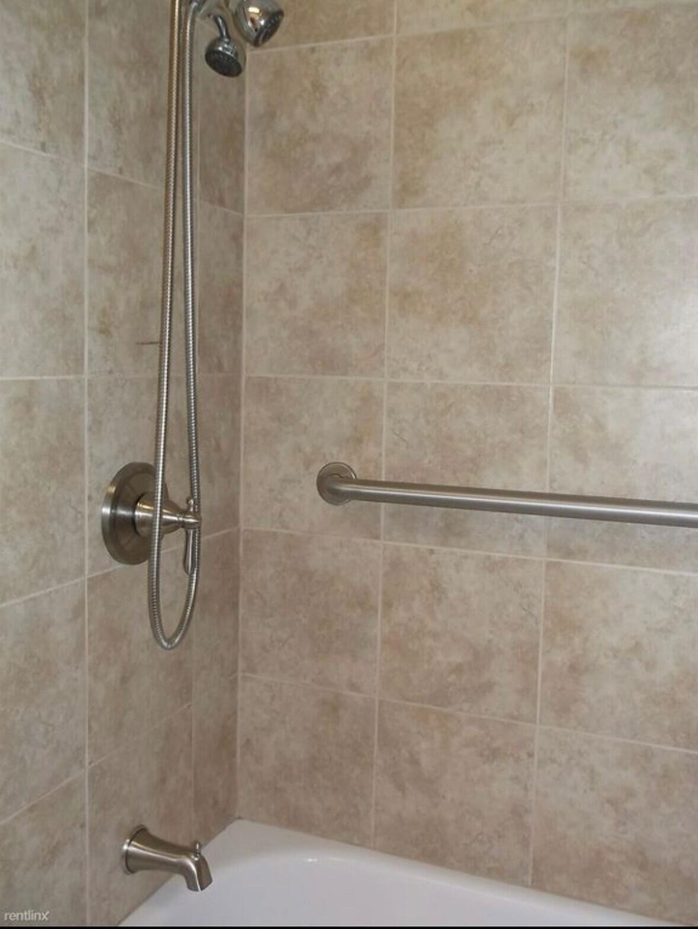 18 Tower Drive - Photo 16