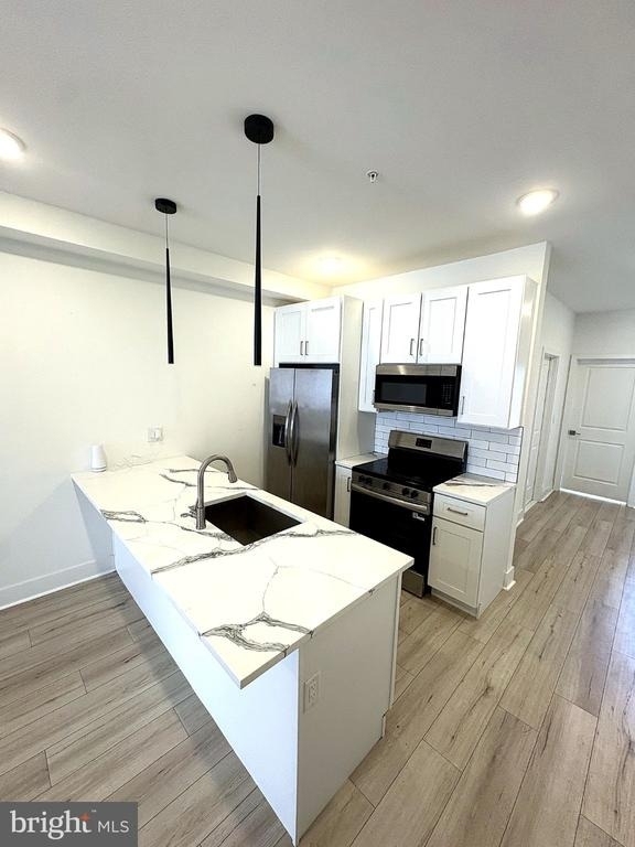 2524 Cecil B Moore Avenue - Photo 4