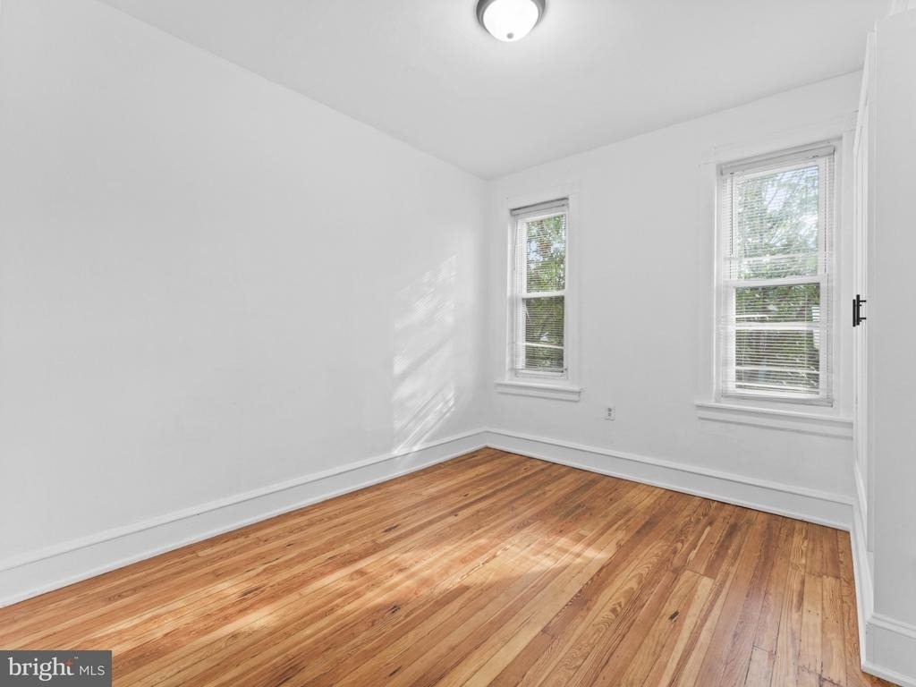 1618 S 54th Street - Photo 19
