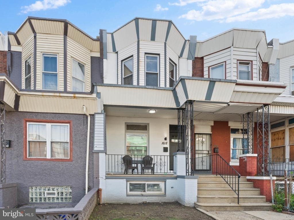 1618 S 54th Street - Photo 2