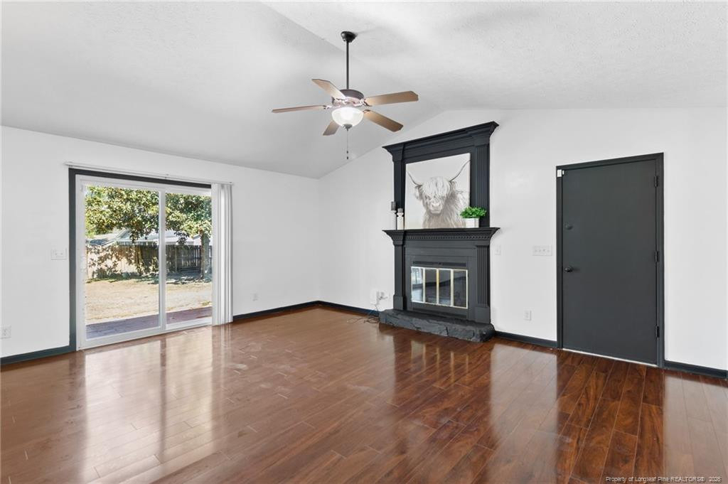 7016 Trevor Lane - Photo 2