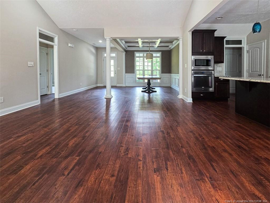 1015 Hobson Road - Photo 3