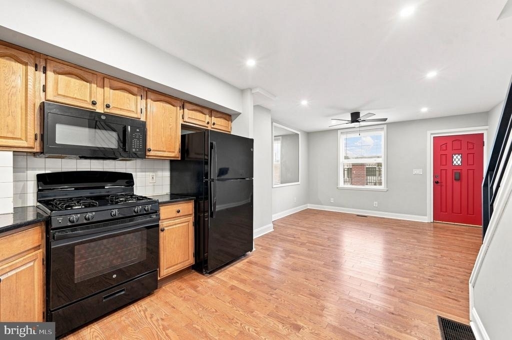 3256 Emery Street - Photo 8