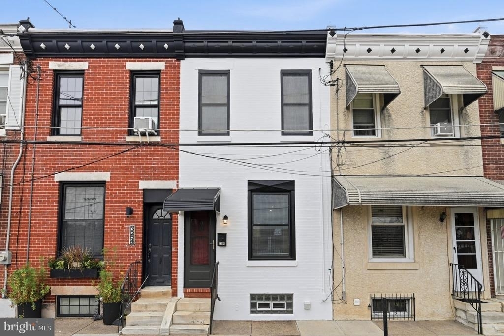 3256 Emery Street - Photo 0