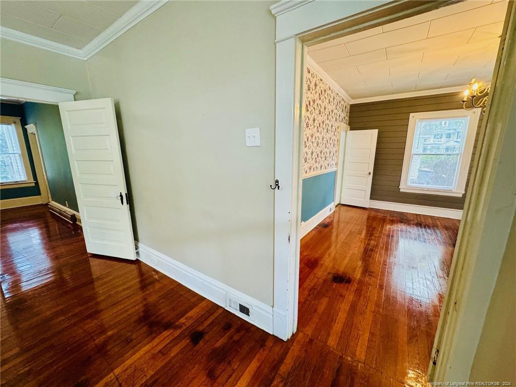 806 Caldwell Street - Photo 3
