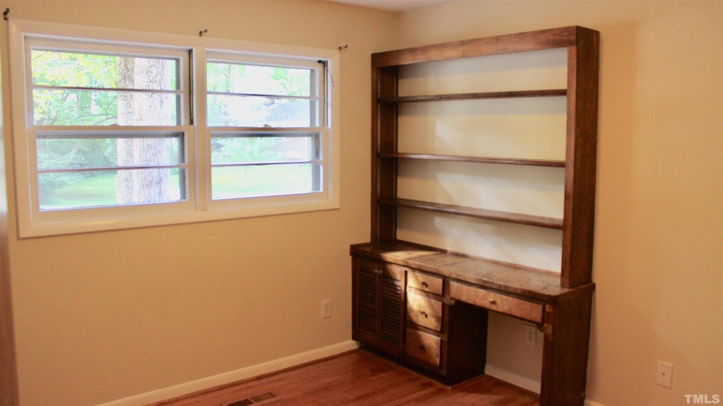 211 Lake Drive - Photo 14
