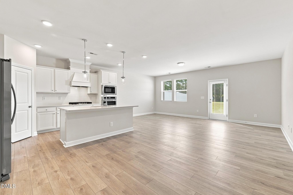 3910 Well Fleet Drive - Photo 4