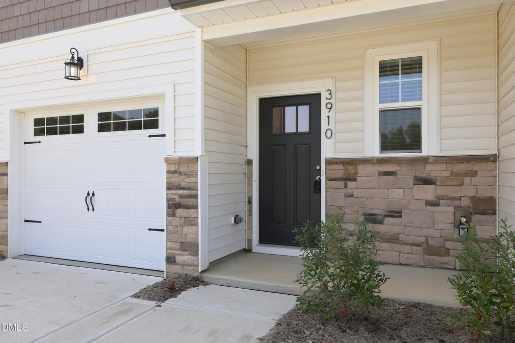 3910 Well Fleet Drive - Photo 1