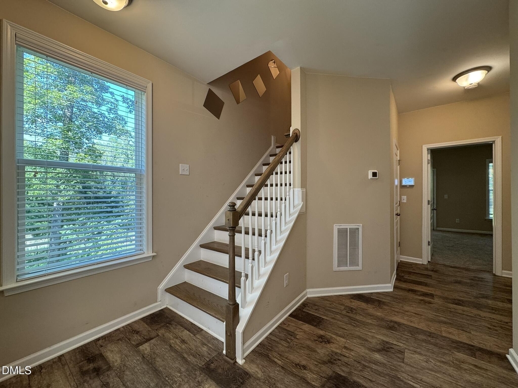 1122 Myers Point Drive - Photo 4