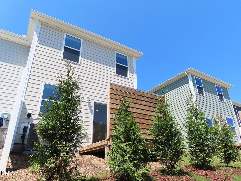 2206 Rabbitbrush Street - Photo 17