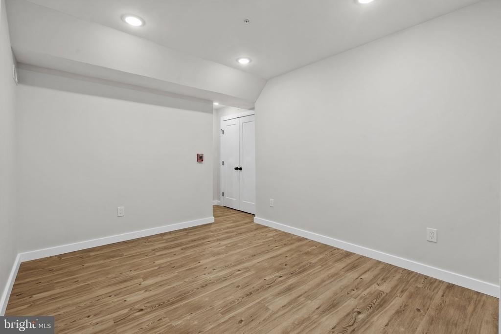 871 N Preston Street - Photo 3