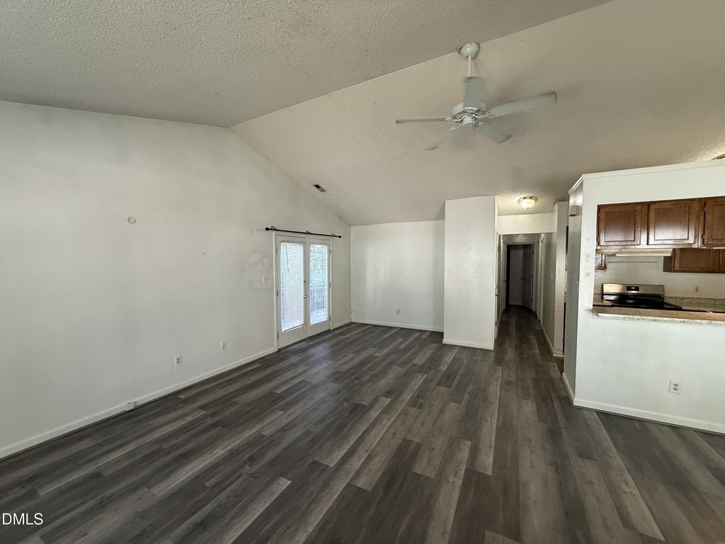2925 Golden Oak Court - Photo 1