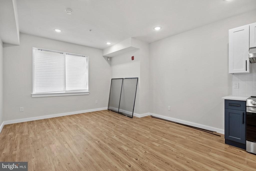 871 N Preston Street - Photo 3