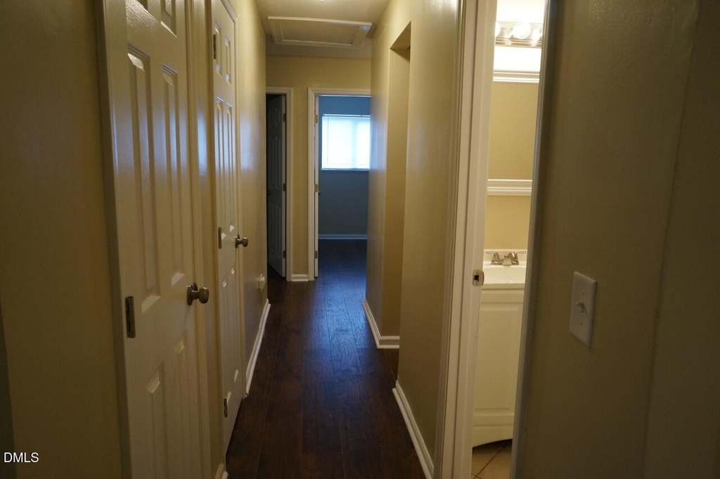 1208 Seabrook Road - Photo 7