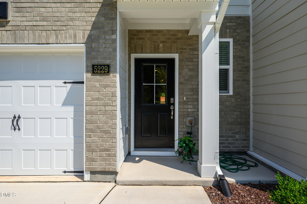 5229 Red Crimson Drive - Photo 2