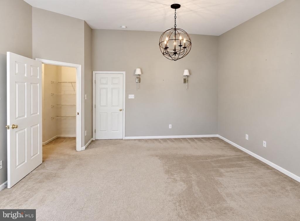 200 Georges Court - Photo 17