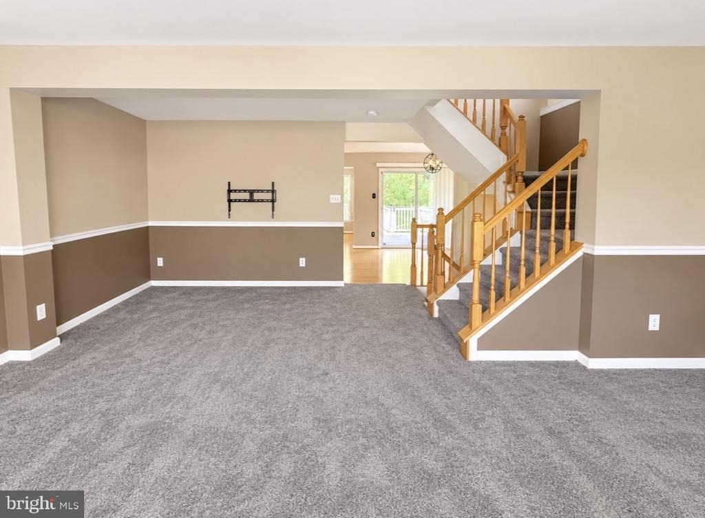 200 Georges Court - Photo 8
