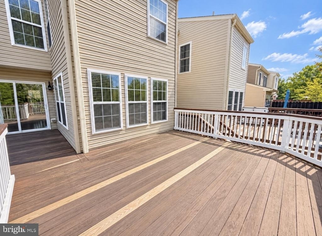 200 Georges Court - Photo 30