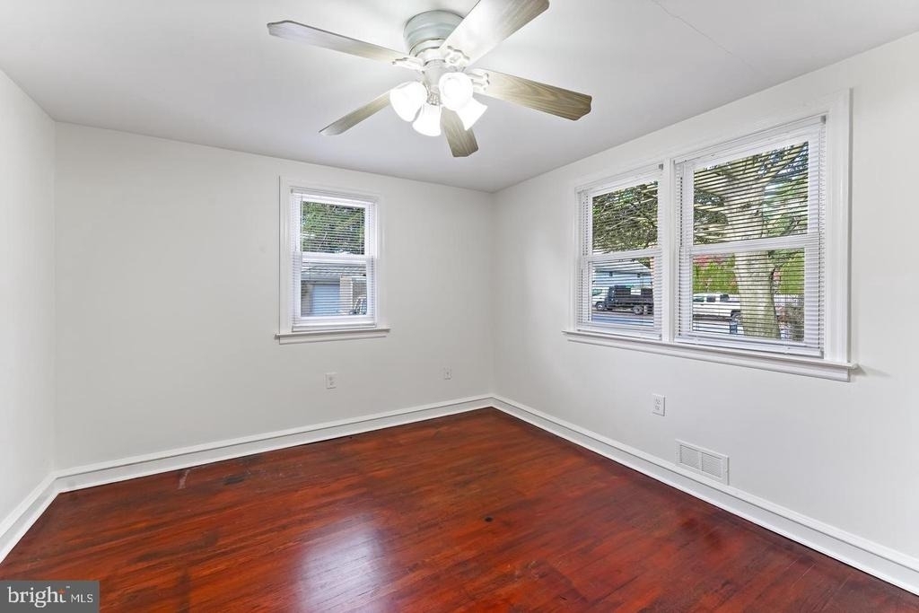 2910 Naamans Creek Road - Photo 11