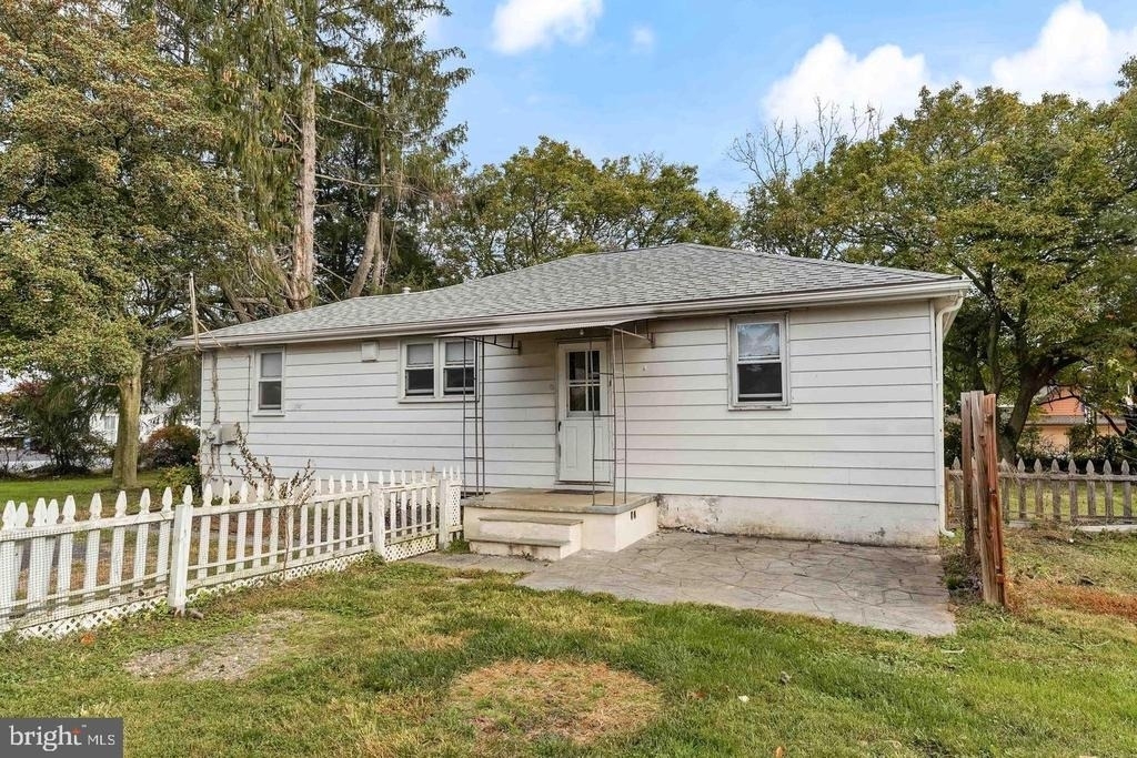 2910 Naamans Creek Road - Photo 1