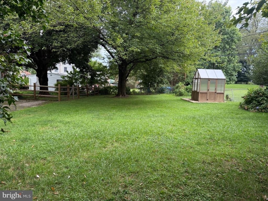 224 Long Lane - Photo 15