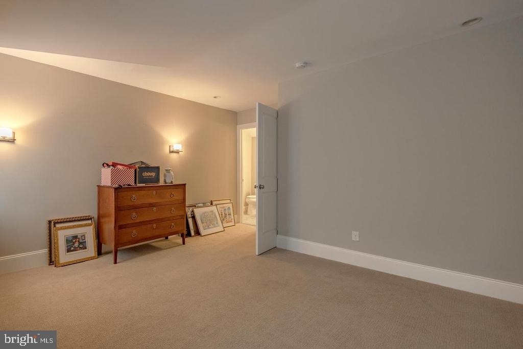 23 Central Avenue - Photo 36