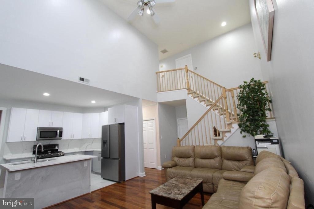 90 Marion Drive - Photo 6