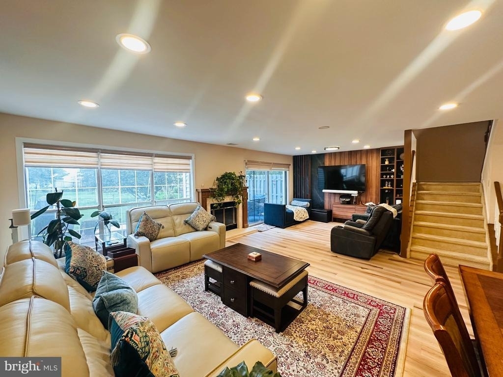 10 Colebrook Court - Photo 4