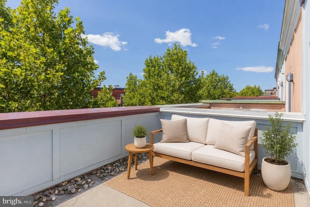 4548 Longfellow Street - Photo 20